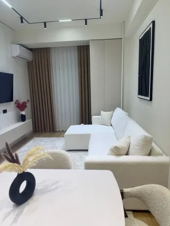 71 м², 3-комн. квартира, 6/8-0