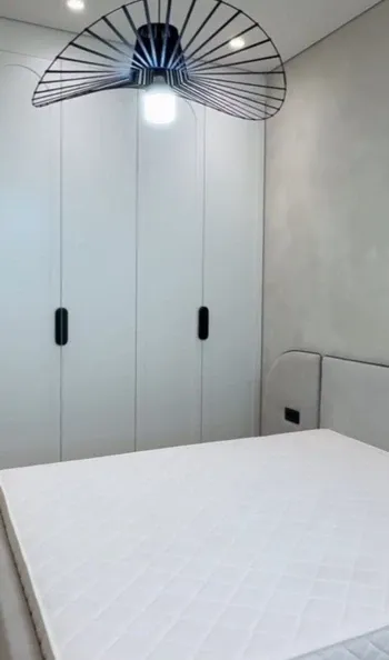 135 m², 4-xonali kvartira, 7/8-3