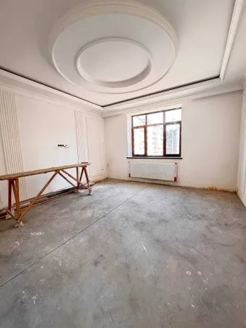 85 м², 3-комн. квартира, 4/8-2