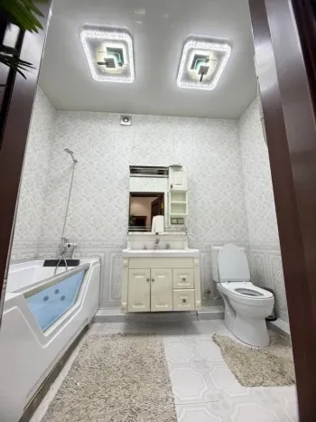 94 м², 3-комн. квартира, 2/3-3