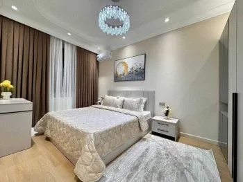 174 м², 5-комн. квартира, 1/8-1