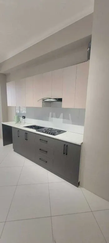 100 м², 4-комн. квартира, 5/8-1