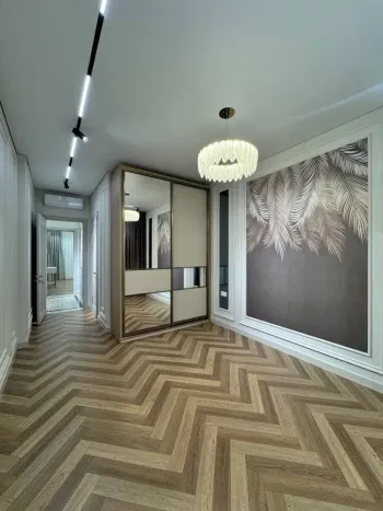 94 м², 3-комн. квартира, 4/9-1