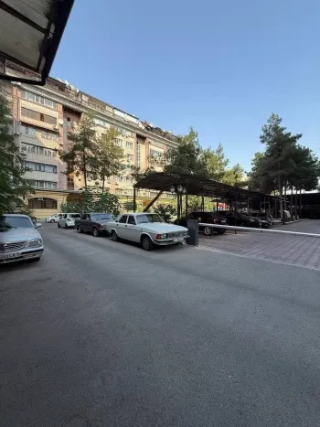 279 м², 5-комн. квартира, 5/8-1