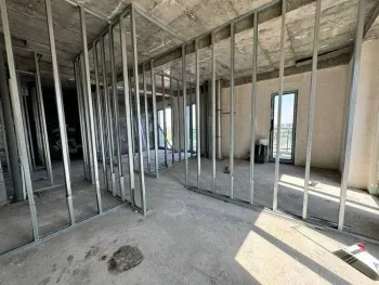 141 м², 5-комн. квартира, 12/12-3