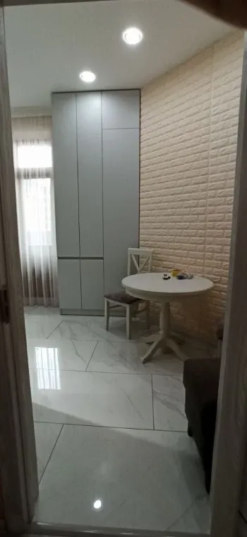 70 м², 3-комн. квартира, 4/8-3