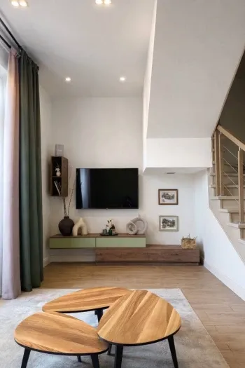 121 м², 4-комн. квартира, 8/9-1