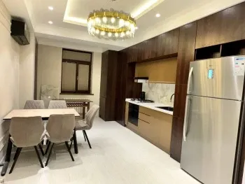 129 m², 3-xonali kvartira, 8/9-3