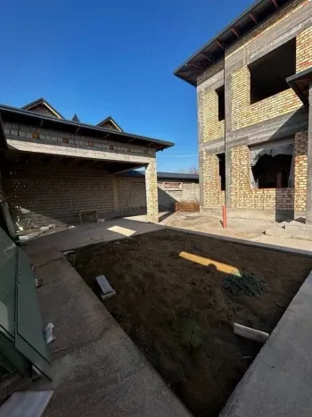 170 м², 4-комн. квартира, 12/12-1