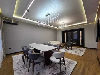 173 m², 4-xonali kvartira, 4/8-1