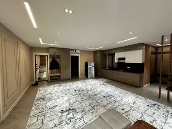 163 м², 5-комн. квартира, 4/16-2