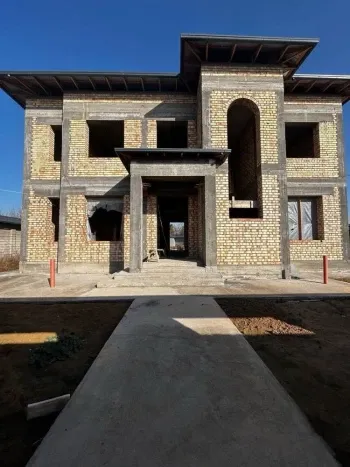 170 м², 4-комн. квартира, 12/12-0