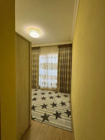 82 m², 4-xonali kvartira, 8/13-2