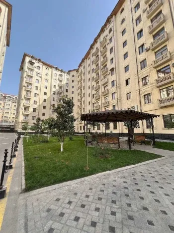 140 м², 5-комн. квартира, 9/10-1