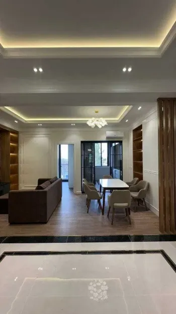 70 м², 3-комн. квартира, 3/8-0