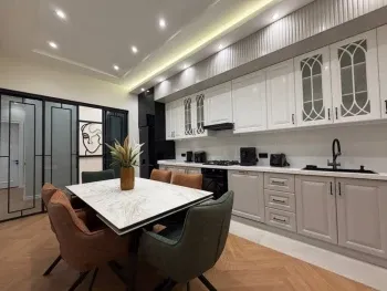 84 м², 3-комн. квартира, 2/14-2