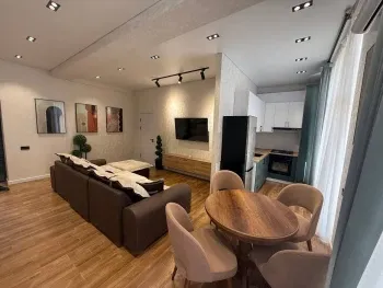 100 м², 3-комн. квартира, 11/12-0