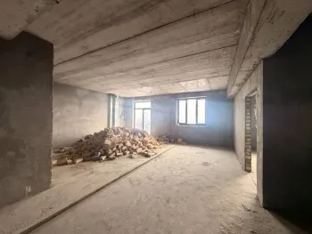 90 м², 3-комн. квартира, 8/10-3