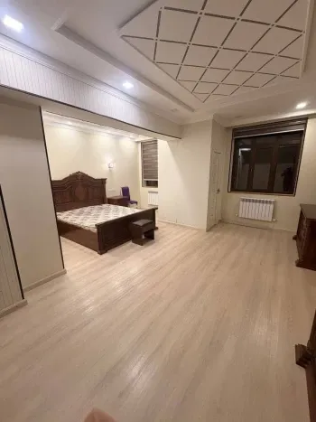 128 м², 4-комн. квартира, 1/6-2