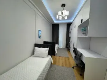 100 m², 3-xonali kvartira, 3/9-3