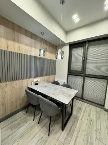 115 м², 3-комн. квартира, 3/12-2