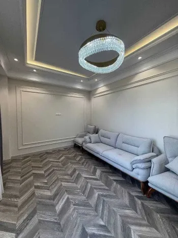 100 м², 3-комн. квартира, 4/8-2