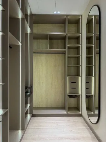 134 м², 3-комн. квартира, 2/10-3
