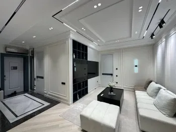 81 м², 3-комн. квартира, 3/6-2