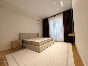 127 м², 3-комн. квартира, 3/7-2