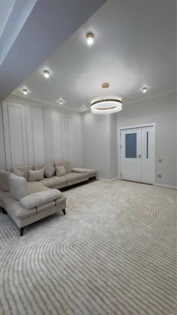 74 м², 3-комн. квартира, 8/10-1