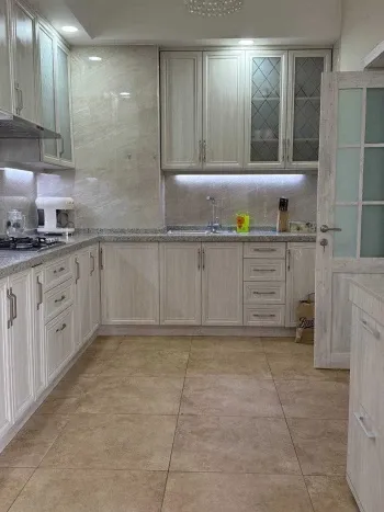 130 м², 3-комн. квартира, 9/10-2