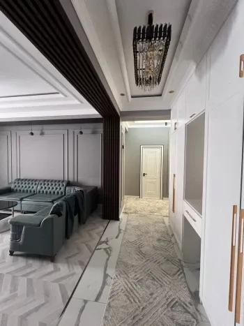 122 м², 4-комн. квартира, 4/7-2