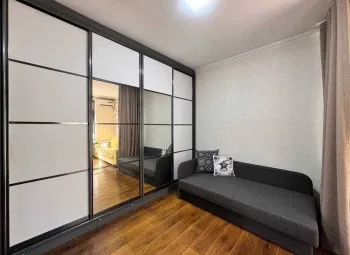 42 м², 2-комн. квартира, 1/10-2