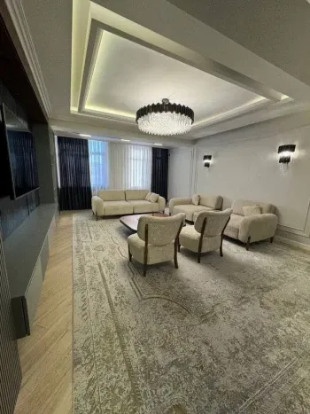150 m², 3-xonali kvartira, 8/8-2