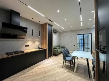 101 м², 3-комн. квартира, 3/10-0