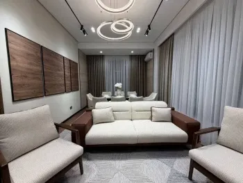 175 м², 4-комн. квартира, 4/14-1