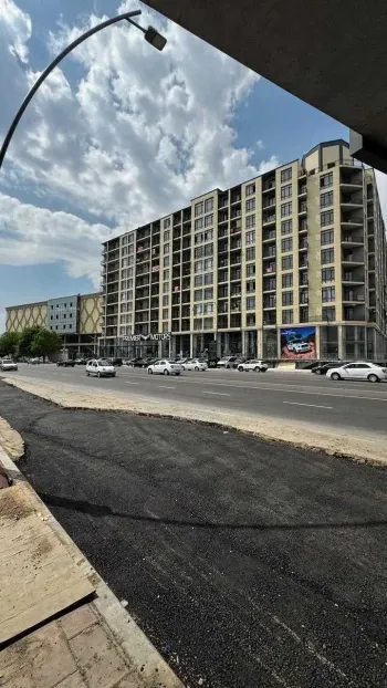 90 м², 3-комн. квартира, 4/10-0