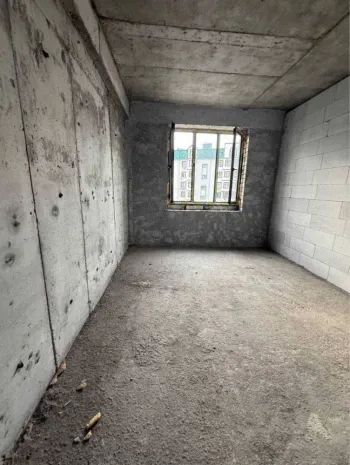 124 м², 5-комн. квартира, 7/10-0