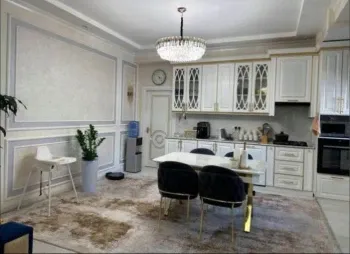 132 м², 4-комн. квартира, 8/9-2