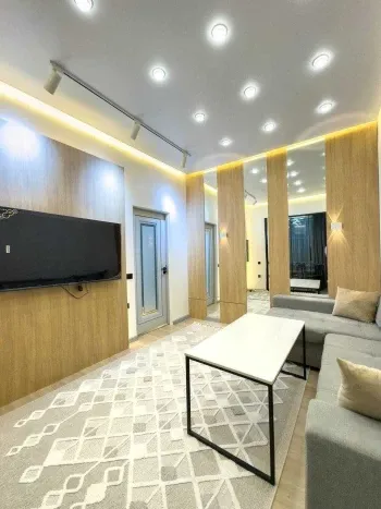 70 м², 3-комн. квартира, 3/9-0