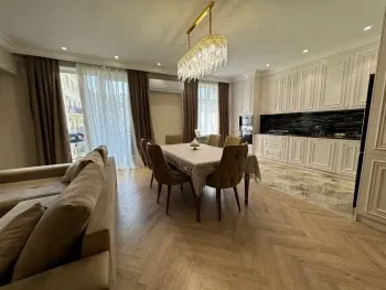 134 m², 3-xonali kvartira, 8/10-1