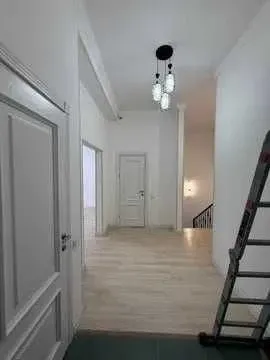 125 м², 5-комн. квартира, 1/9-1
