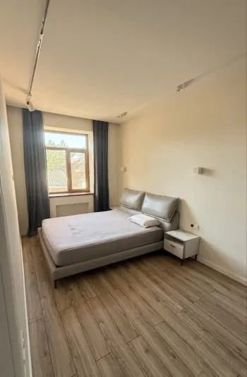 60 м², 2-комн. квартира, 2/6-2