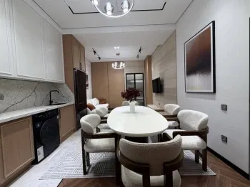 175 м², 5-комн. квартира, 4/14-2