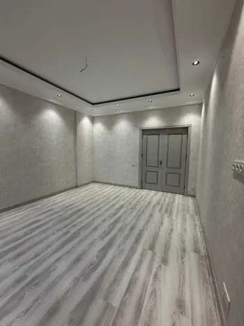 92 м², 3-комн. квартира, 3/9-1