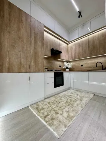 63 м², 3-комн. квартира, 2/9-1