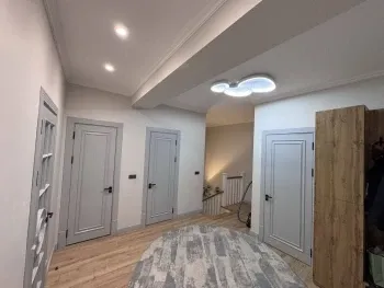 156 м², многокомнатная квартира, 1/9-1