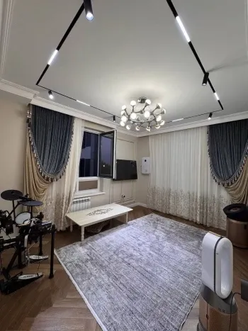 130 м², 3-комн. квартира, 5/10-2