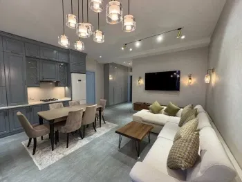 65 м², 2-комн. квартира, 2/6-1