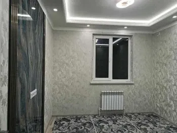 40 м², 2-комн. квартира, 1/9-1